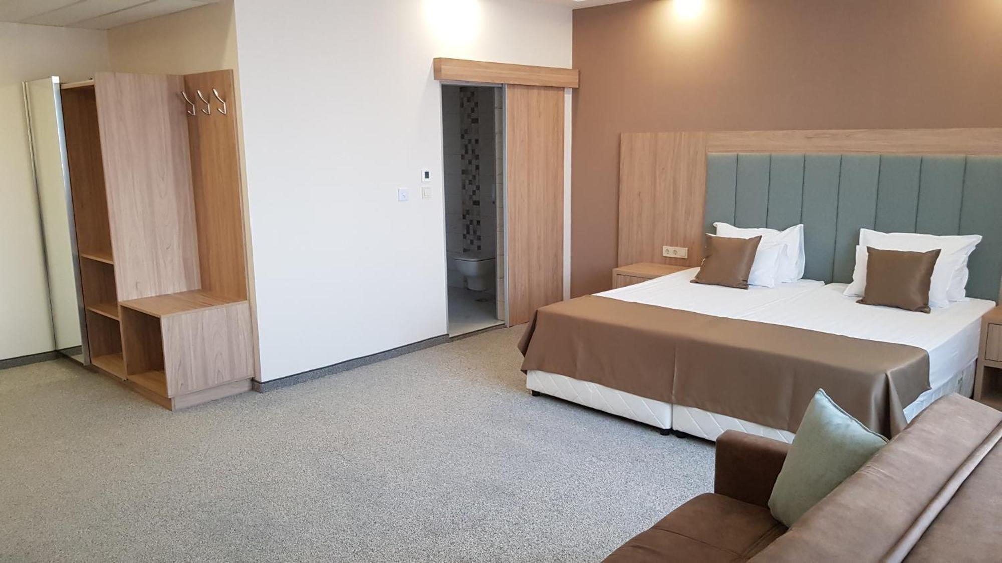 Sps Hotel Plovdiv Exteriér fotografie